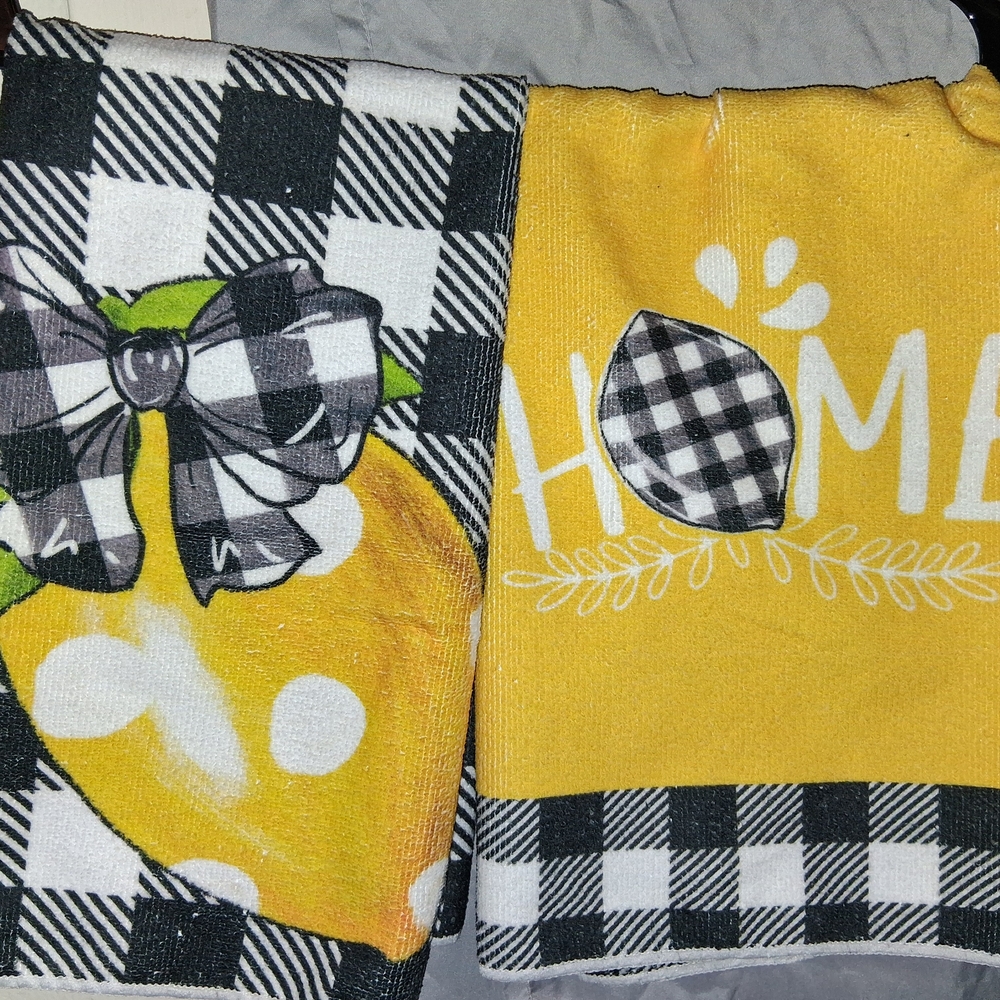 SHEIN Yellow and Black Kitchen Towels Set - Picture 5 of 7